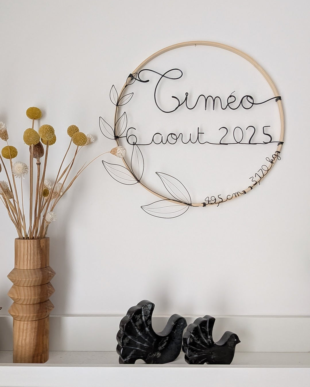 Couronne de naissance personnalisée : date et prénom - L'atelier de Boucle Piquée