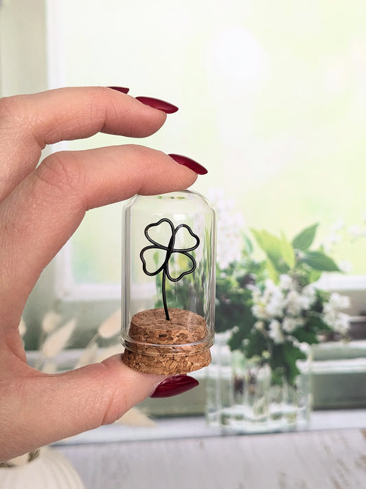 Mini cloche porte-bonheur - L'atelier de Boucle Piquée