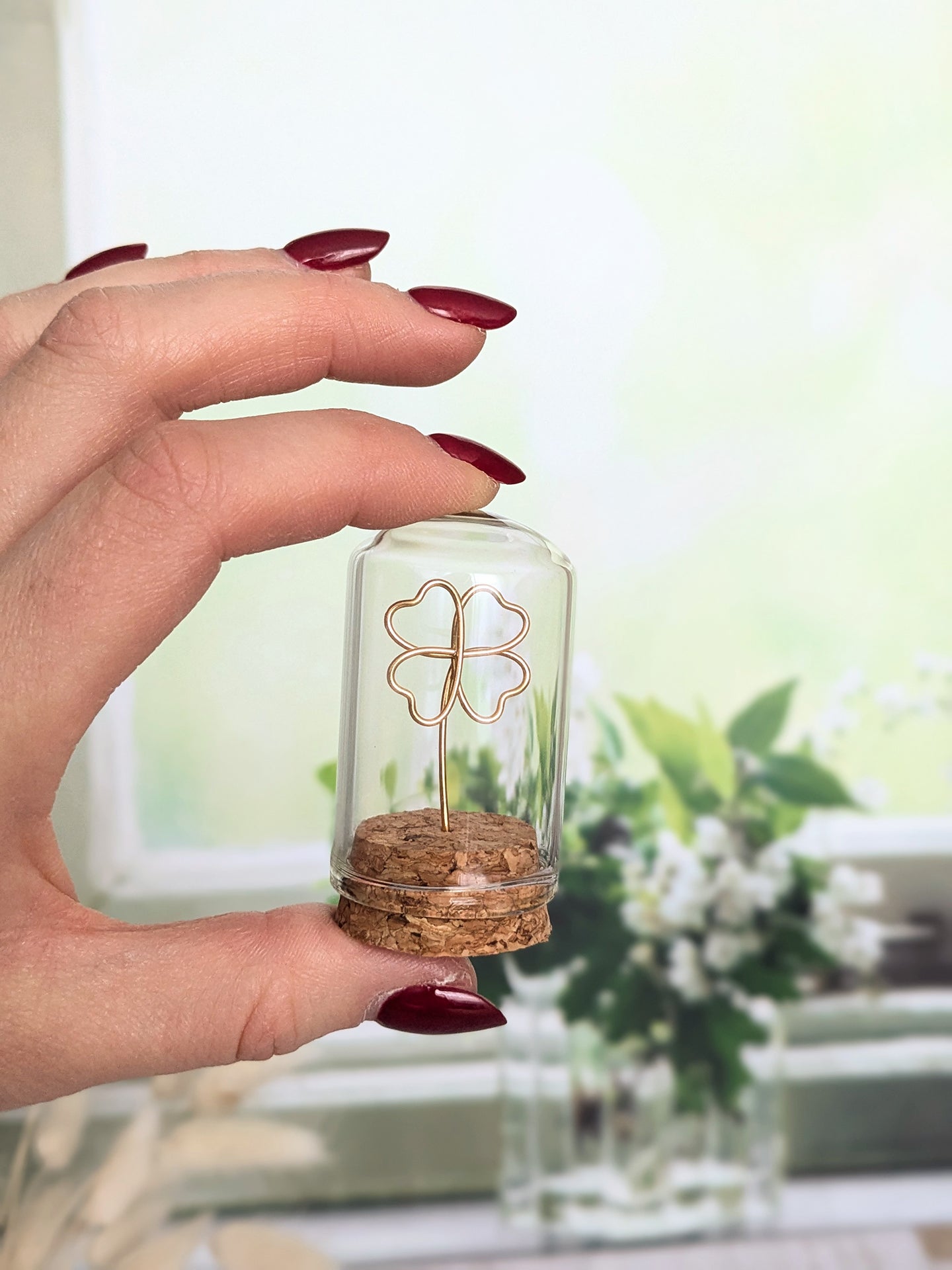 Mini cloche porte-bonheur doré - L'atelier de Boucle Piquée