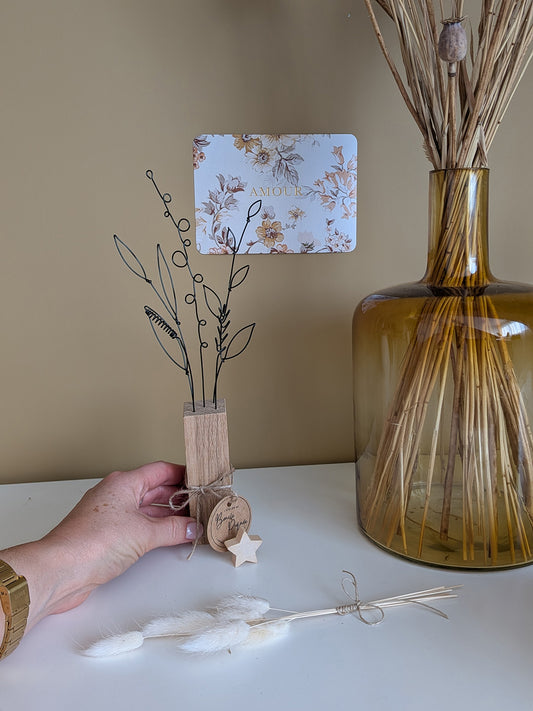 Bouquet éternel en fil métallique et bois - L'atelier de Boucle Piquée